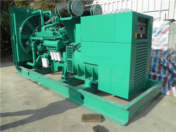 含山发电车出租-柴油发电机组在使用的过程中应该做好哪些防护工作