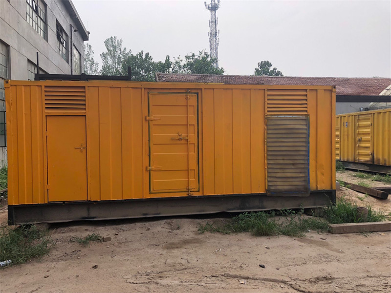 含山柴油发电机如何判断新机油是否已经完全充满机油滤清器？